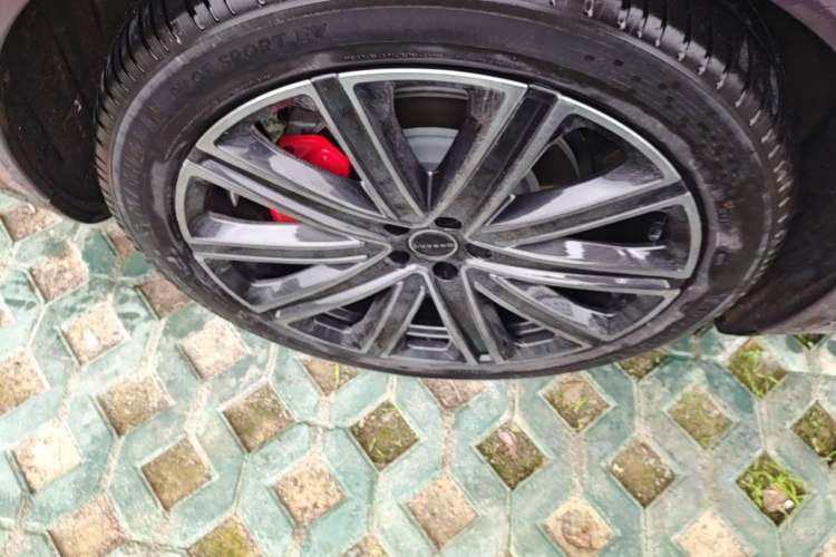 Used Hima Luxeed R7 2025 Extended-Range 331km Ultra Exterior 3