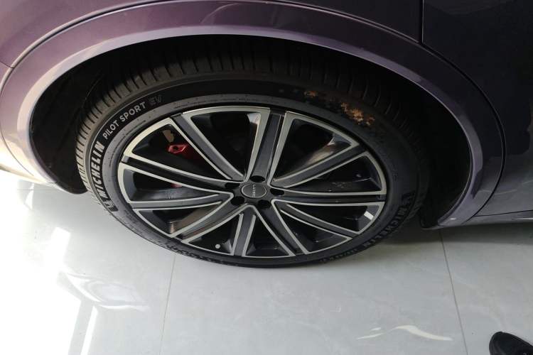 Used Hima Luxeed R7 2025 Extended-Range 331km Ultra Exterior 5