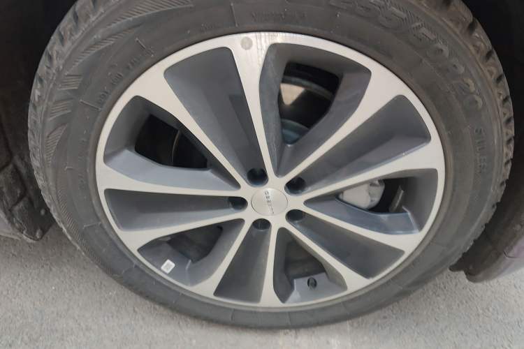 Used Hima Luxeed R7 2025 Range-Extended Version 251 km Max Exterior 7