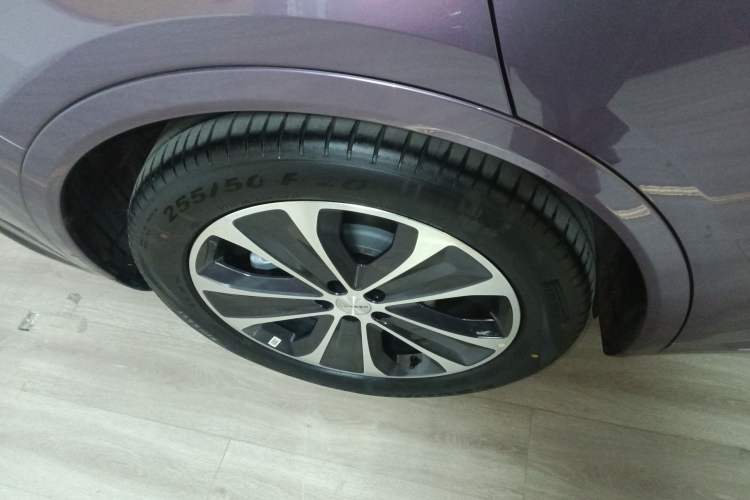 Used Hima Luxeed R7 2025 Range-Extended Version 251 km Max Exterior 8