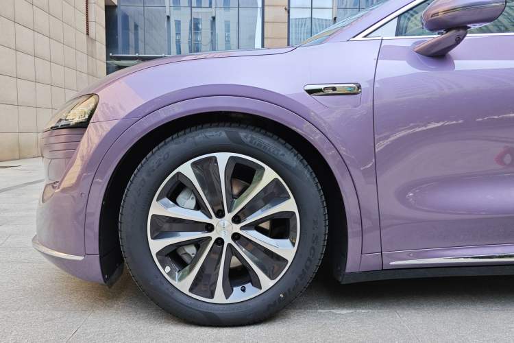 Used Hima Luxeed R7 2025 Range-Extended Version 251 km Max Exterior 8