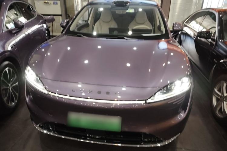Used Hima Luxeed R7 2025 Range-Extended Version 251 km Max Front