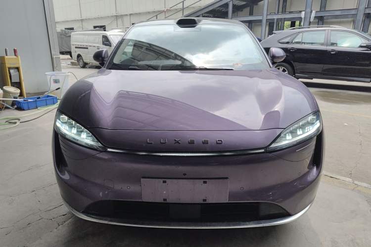 Used Hima Luxeed R7 2025 Extended-Range 331km Ultra Front