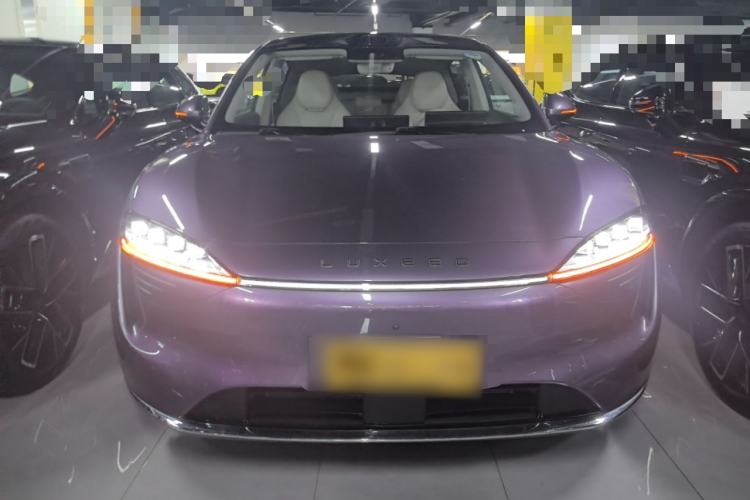 Used Hima Luxeed R7 2025 Range-Extended Version 251 km Max Front