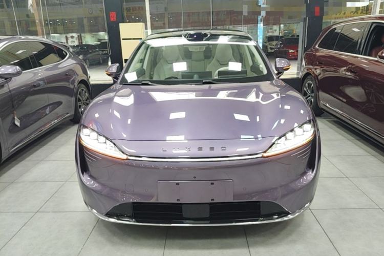 Used Hima Luxeed R7 2025 Range-Extended Version 251 km Max Front