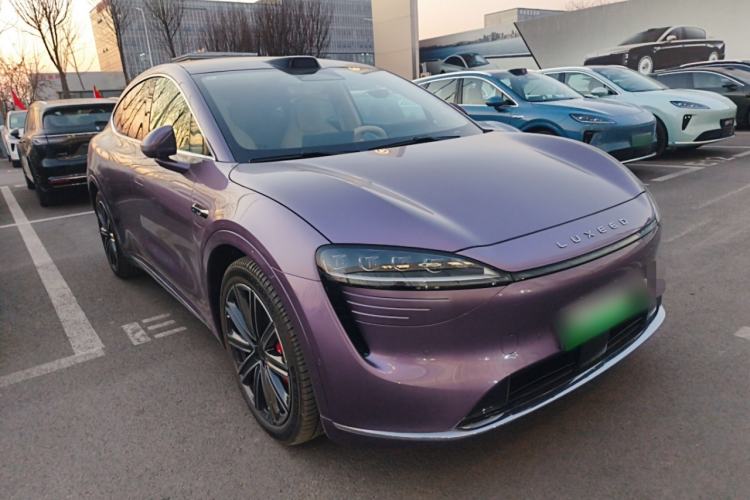 Used Hima Luxeed R7 2025 Extended-Range 331km Ultra Front Right 45 Deg