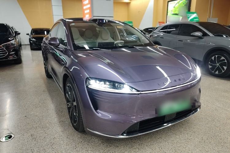 Used Hima Luxeed R7 2025 Extended-Range 331km Ultra Front Right 45 Deg
