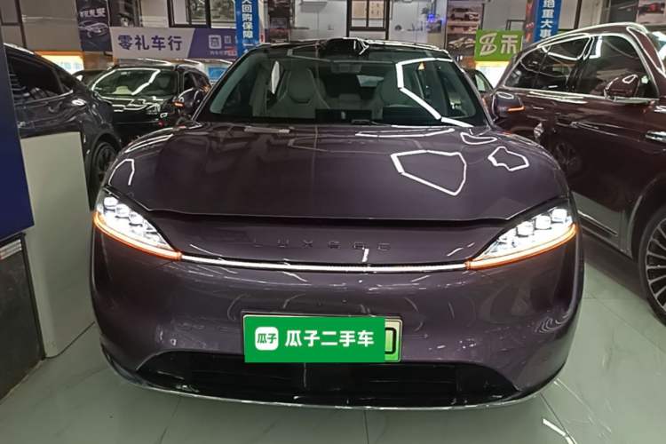 Used Hima Luxeed R7 2025 Range-Extended Version 251 km Max Front