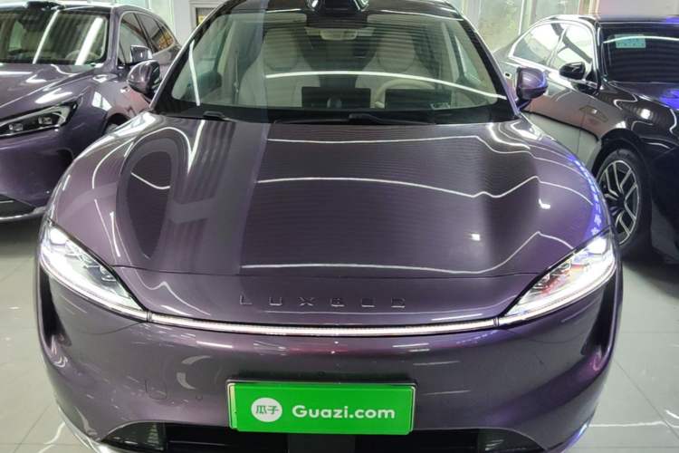 Used Hima Luxeed R7 2025 Extended-Range 331km Ultra Front