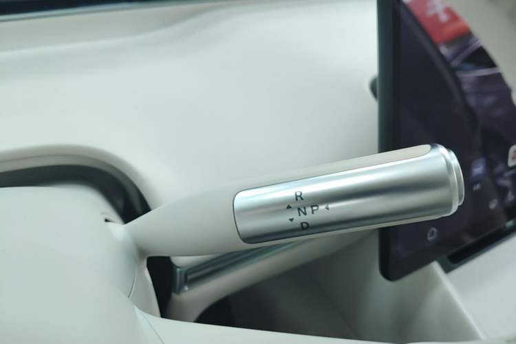 Used Hima Luxeed R7 2025 Extended-Range 331km Ultra Gear Lever