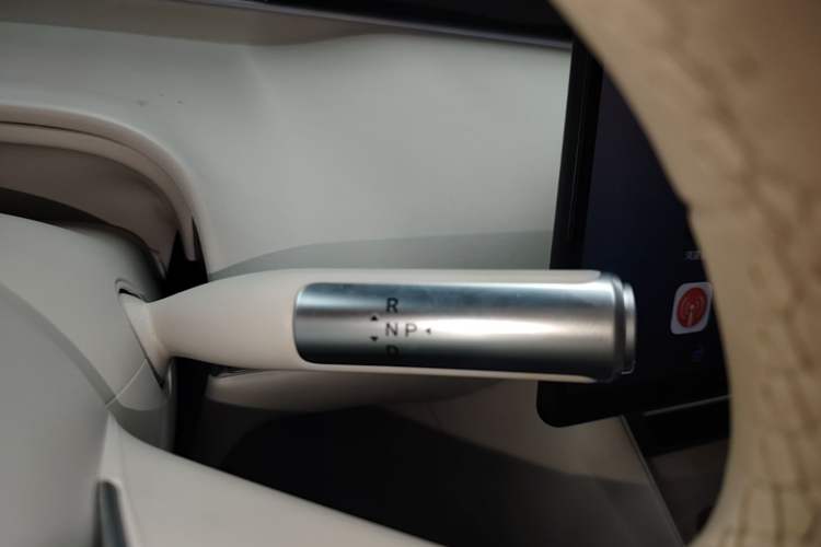 Used Hima Luxeed R7 2025 Extended-Range 331km Ultra Gear Lever