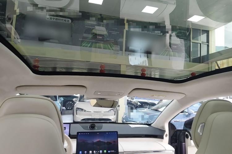 Used Hima Luxeed R7 2025 Extended-Range 331km Ultra Headliner