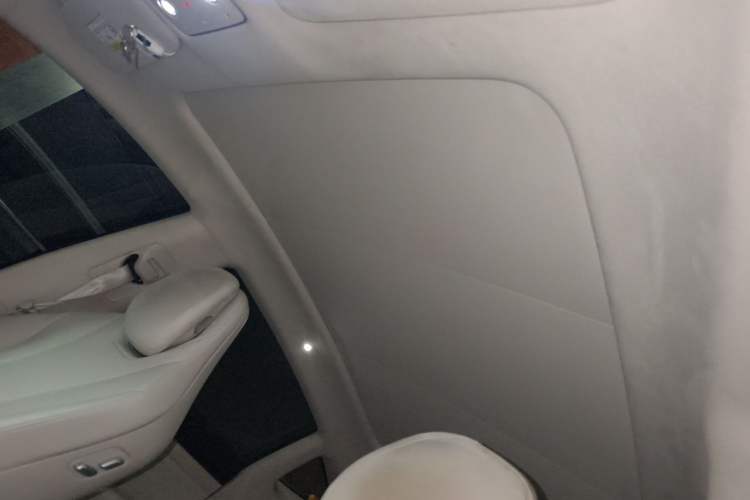 Used Hima Luxeed R7 2025 Range-Extended Version 251 km Max Headliner