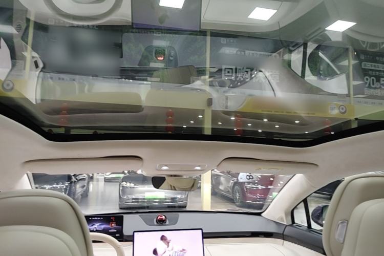 Used Hima Luxeed R7 2025 Range-Extended Version 251 km Max Headliner