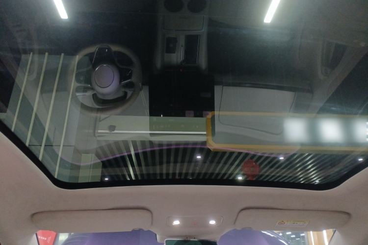 Used Hima Luxeed R7 2025 Range-Extended Version 251 km Max Headliner