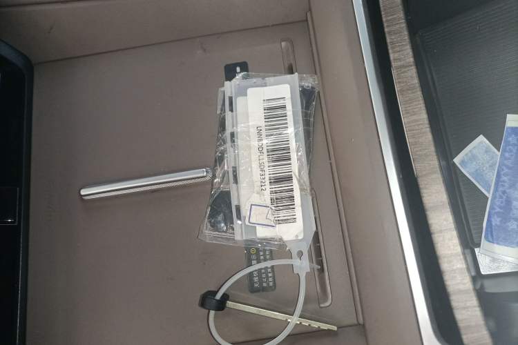 Used Hima Luxeed R7 2025 Extended-Range 331km Ultra Interior 1