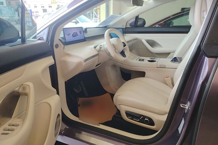 Used Hima Luxeed R7 2025 Extended-Range 331km Ultra Left Front Seat