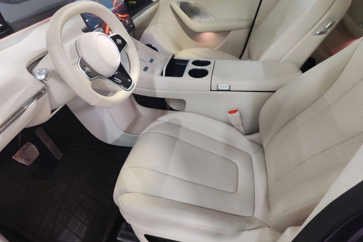 Used Hima Luxeed R7 2025 Range-Extended Version 251 km Max Left Front Seat