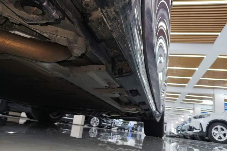 Used Hima Luxeed R7 2025 Extended-Range 331km Ultra Left Side Sill