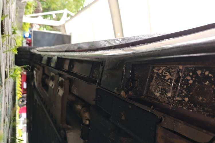 Used Hima Luxeed R7 2025 Extended-Range 331km Ultra Left Side Sill