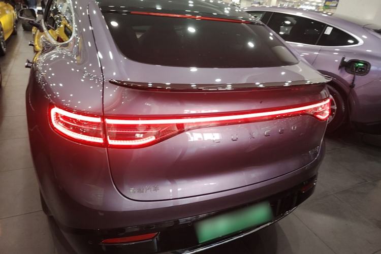 Used Hima Luxeed R7 2025 Range-Extended Version 251 km Max Rear