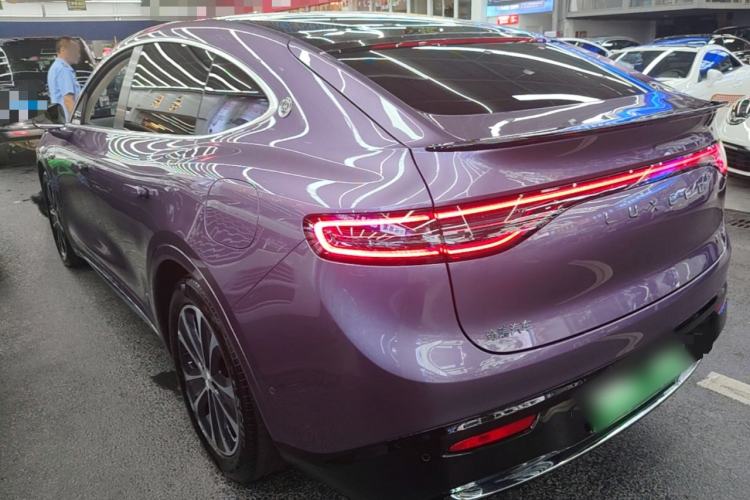 Used Hima Luxeed R7 2025 Range-Extended Version 251 km Max Rear Left 45 Deg