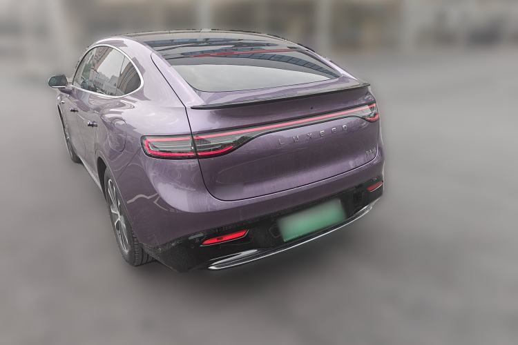 Used Hima Luxeed R7 2025 Range-Extended Version 251 km Max Rear Left 45 Deg
