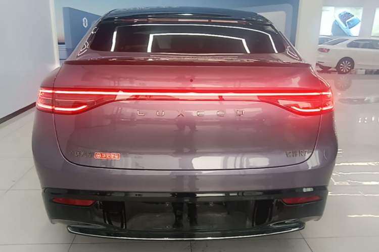 Used Hima Luxeed R7 2025 Extended-Range 331km Ultra Rear