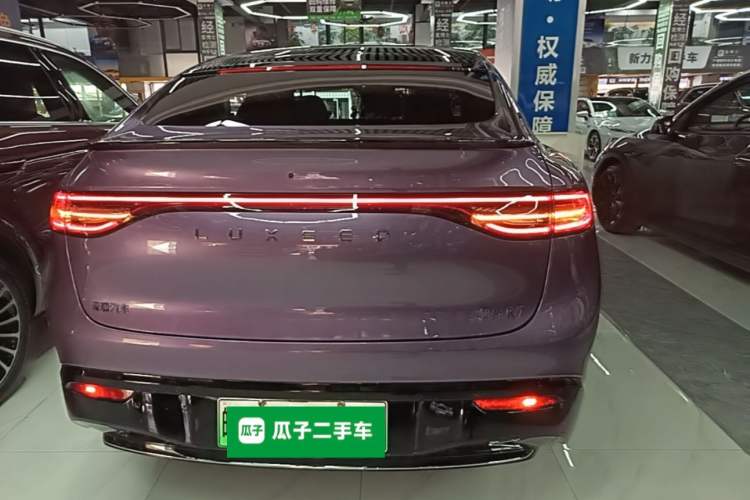 Used Hima Luxeed R7 2025 Range-Extended Version 251 km Max Rear
