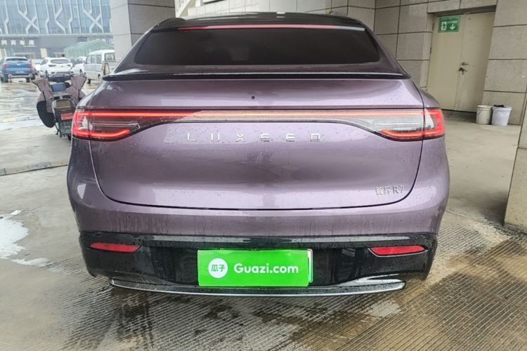 Used Hima Luxeed R7 2025 Range-Extended Version 251 km Max Rear