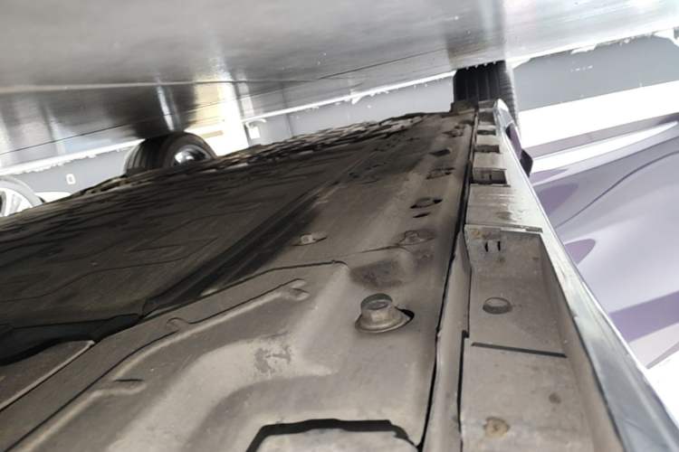 Used Hima Luxeed R7 2025 Extended-Range 331km Ultra Right Side Sill