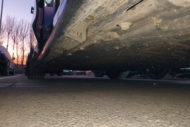 Used Hima Luxeed R7 2025 Extended-Range 331km Ultra Right Side Sill