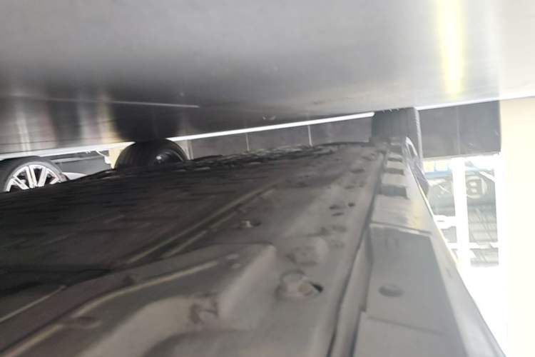 Used Hima Luxeed R7 2025 Extended-Range 331km Ultra Right Side Sill