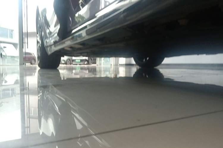 Used Hima Luxeed R7 2025 Extended-Range 331km Ultra Right Side Sill