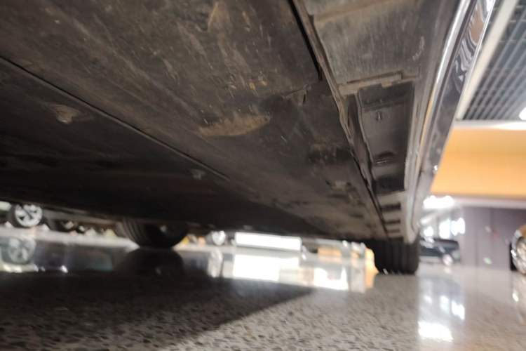 Used Hima Luxeed R7 2025 Extended-Range 331km Ultra Right Side Sill