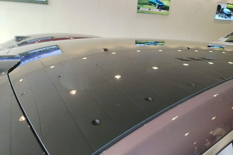 Used Hima Luxeed R7 2025 Extended-Range 331km Ultra Roof