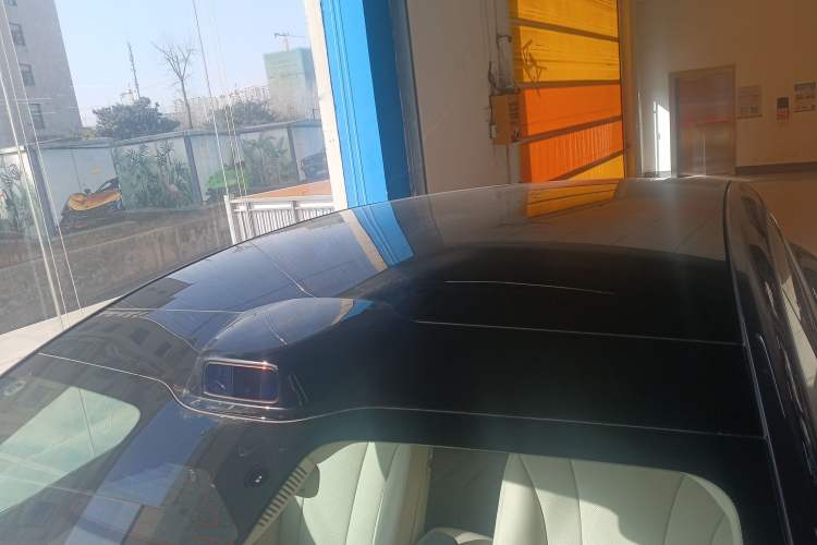 Used Hima Luxeed R7 2025 Range-Extended Version 251 km Max Roof