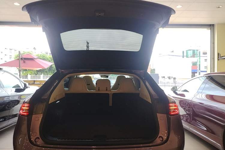 Used Hima Luxeed R7 2025 Extended-Range 331km Ultra Trunk