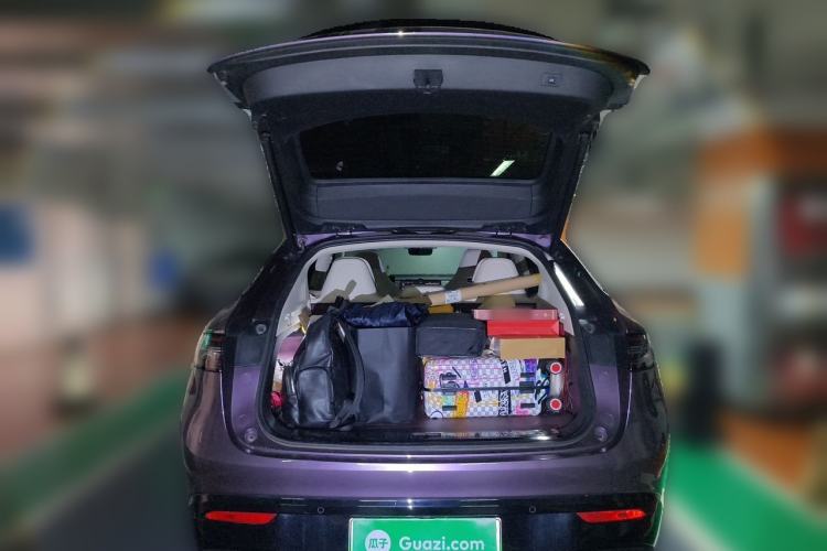 Used Hima Luxeed R7 2025 Range-Extended Version 251 km Max Trunk