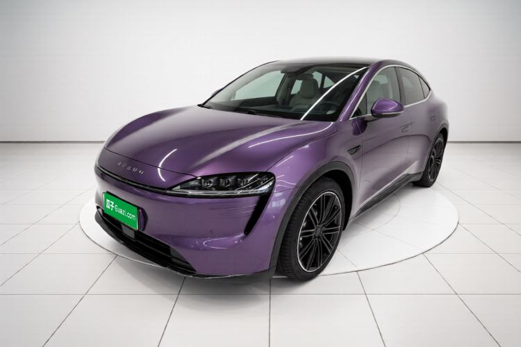 Hima Luxeed R7 2025 Range-Extended Version 251 km Max