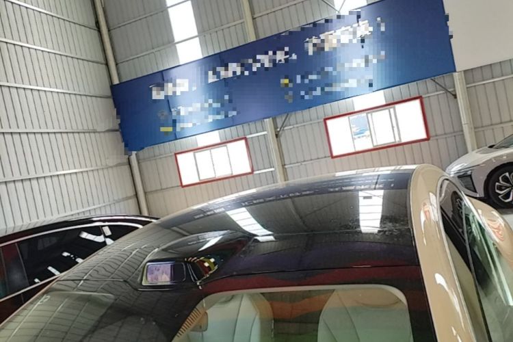 Used Hima Luxeed R7 2025 Range-Extended Version 251 km Max Roof