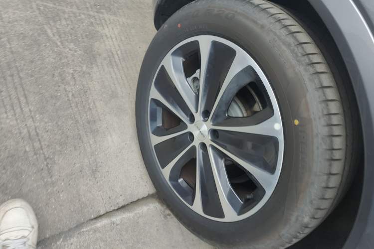 Used Hima Luxeed R7 2025 Range-Extended Version 251 km Max Exterior 8