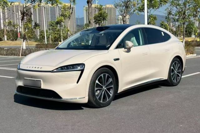 Used Hima Luxeed R7 2025 Range-Extended Version 251 km Max