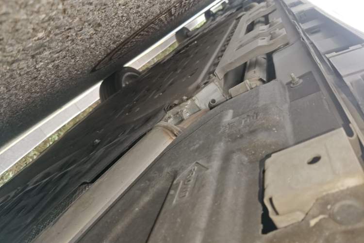 Used Hima Luxeed R7 2025 Range-Extended Version 251 km Max Chassis Rear Left