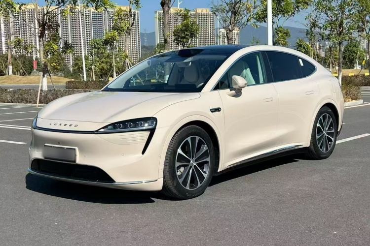 Used Hima Luxeed R7 2025 Range-Extended Version 251 km Max Exterior 5