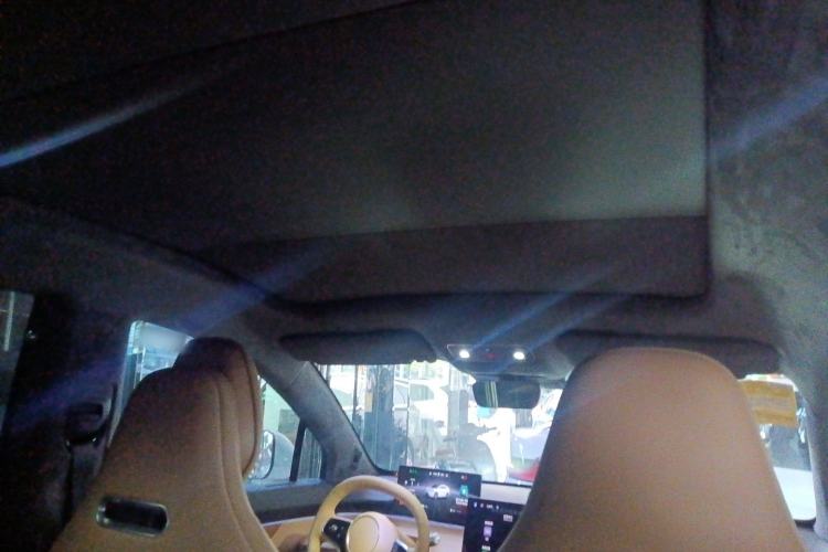 Used Hima Luxeed R7 2025 Extended-Range 251km Pro Headliner