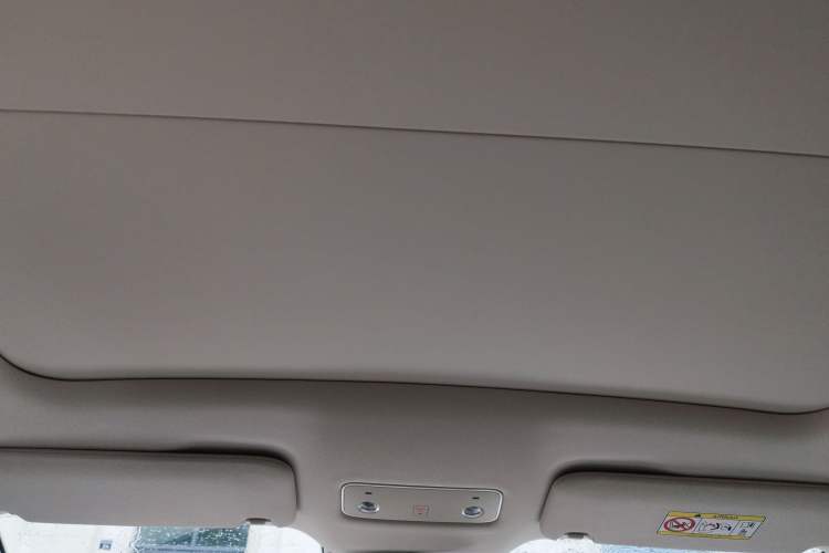 Used Hima Luxeed R7 2025 Extended-Range 331km Ultra Headliner