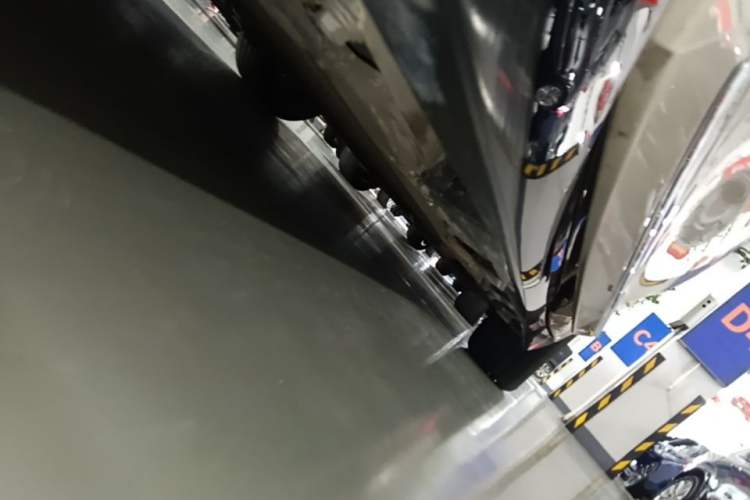 Used Hima Luxeed R7 2025 Range-Extended Version 251 km Max Chassis Front Left
