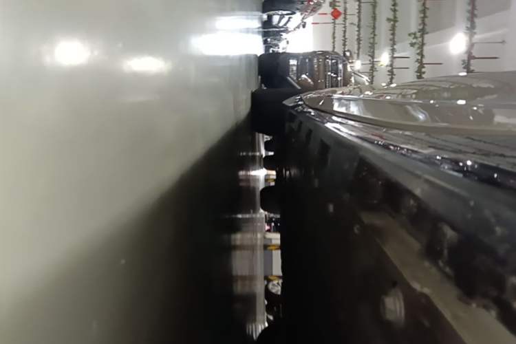 Used Hima Luxeed R7 2025 Range-Extended Version 251 km Max Chassis Front Right