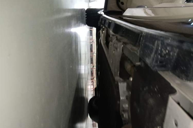 Used Hima Luxeed R7 2025 Range-Extended Version 251 km Max Chassis Rear Left